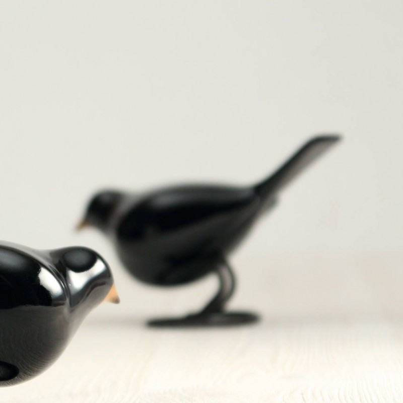 Ceramic Blackbird | Decorative Bird Figurine | Elegant Bird Decor